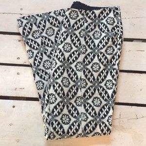 Anthropologie black & white skinny pants size 0